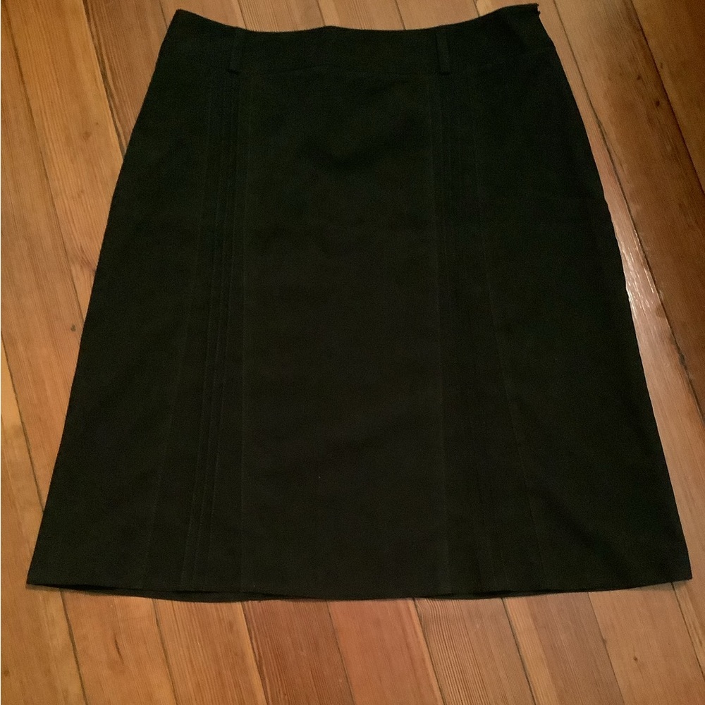 Black skirt